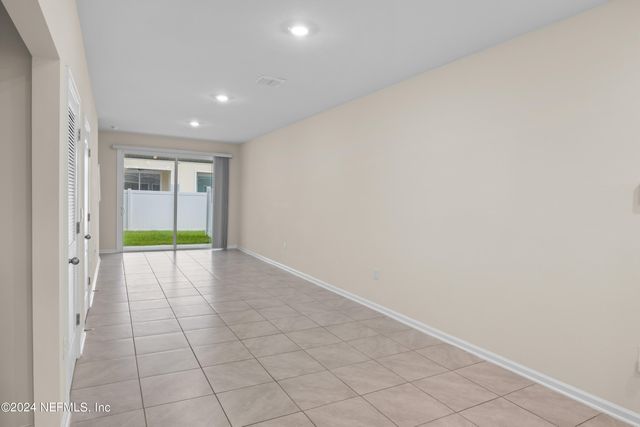 2839 BLACK BUCK Circle, Jacksonville, FL 32225