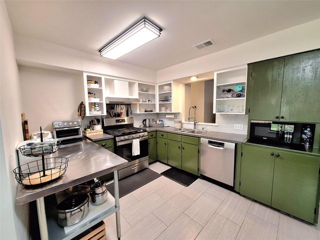 6001 Leisure Run RD, Austin, TX 78745