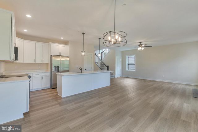 314 CALDWELL RD, Pasadena, MD 21122