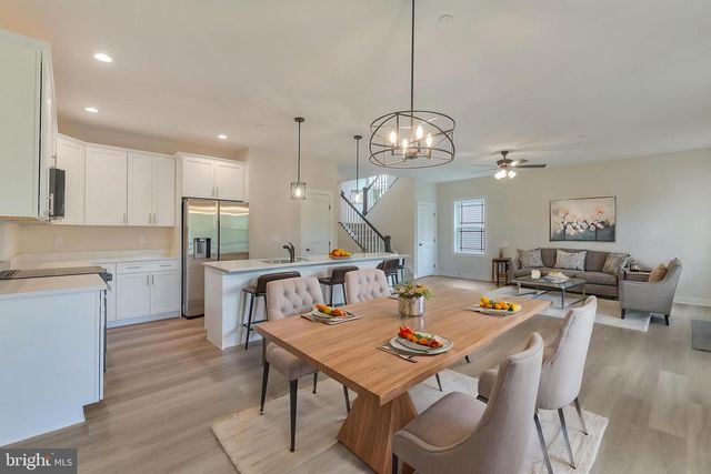 314 CALDWELL RD, Pasadena, MD 21122