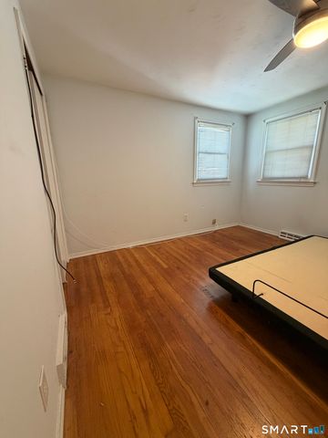 180 Portland Street, New Haven, CT 06513