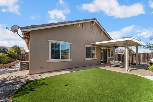 1005 Limpkin Ct, Lincoln, CA 95648