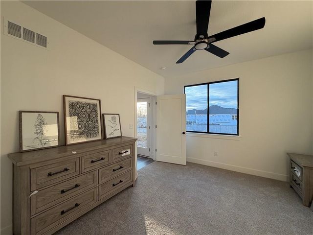 22154 W 116th Terrace, Olathe, KS 66061