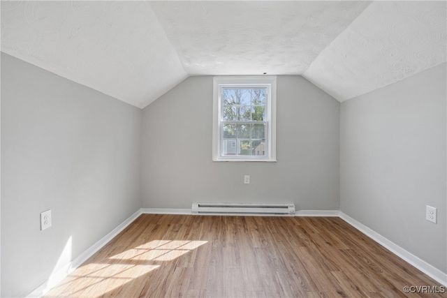 512 St Andrew St, Petersburg, VA 23803