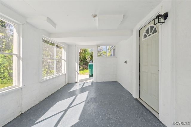 512 St Andrew St, Petersburg, VA 23803