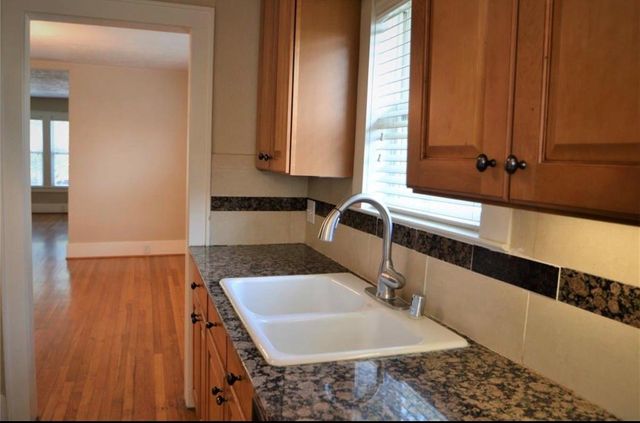 1507 Mcduffie Street, Houston, TX 77019