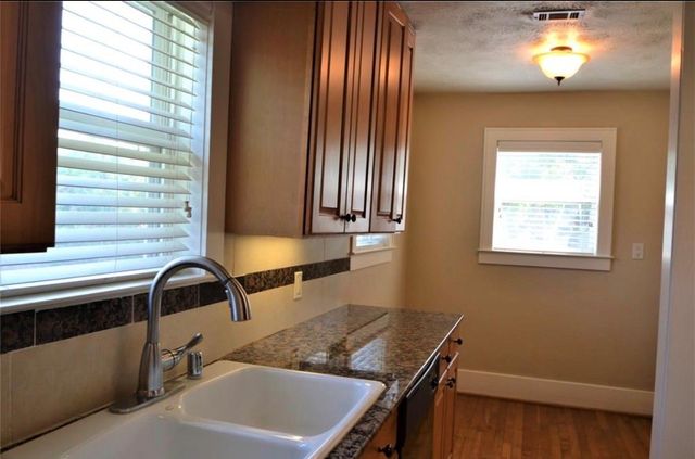 1507 Mcduffie Street, Houston, TX 77019