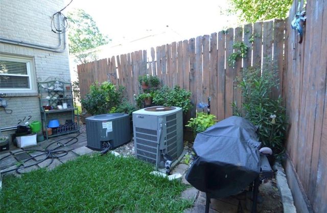 1507 Mcduffie Street, Houston, TX 77019