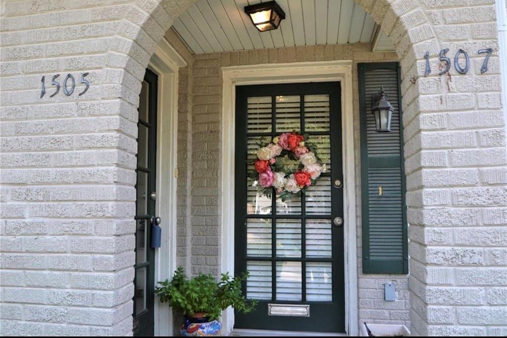 1507 Mcduffie Street, Houston, TX 77019