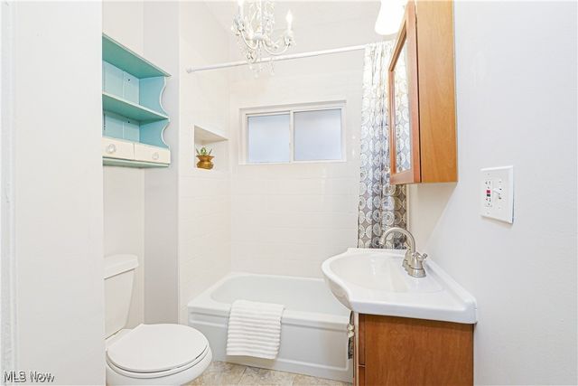 30 Youtz Avenue, Akron, OH 44301