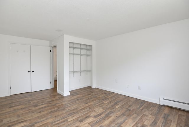 12 English Village Rd Apt 203, Manchester, NH 03102