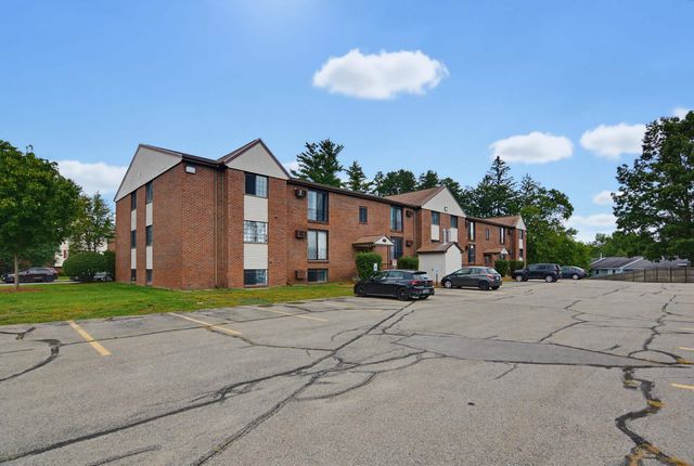 12 English Village Rd Apt 203, Manchester, NH 03102