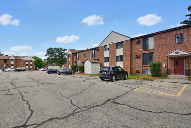 12 English Village Rd Apt 203, Manchester, NH 03102