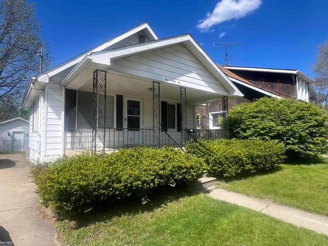 131 E Lakeview Avenue, Flint, MI 48503