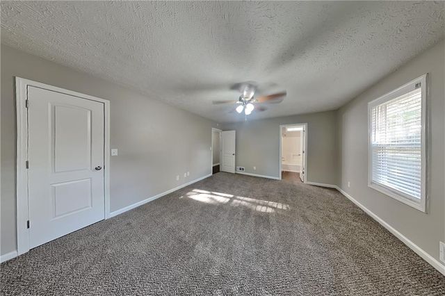 3311 Chastain Crossing, Marietta, GA 30066