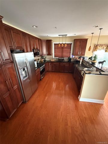 145 Regency Drive, Fishkill, NY 12524
