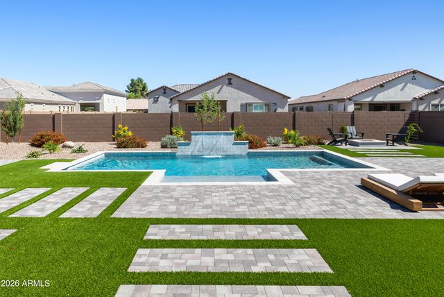 7394 W LISBON Lane, Peoria, AZ 85381