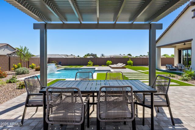 7394 W LISBON Lane, Peoria, AZ 85381