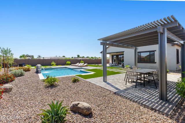 7394 W LISBON Lane, Peoria, AZ 85381