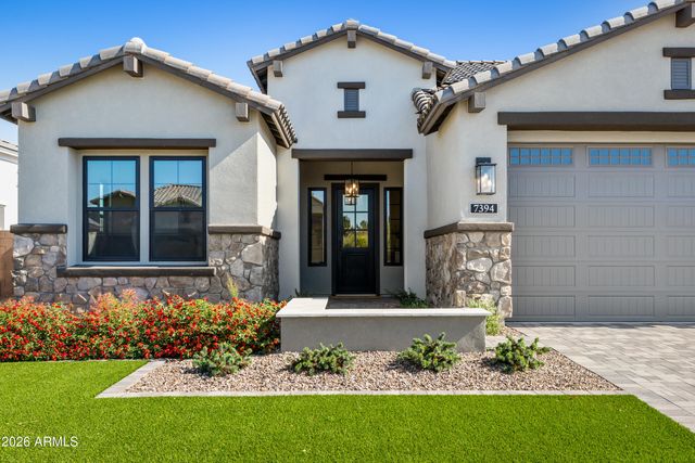 7394 W LISBON Lane, Peoria, AZ 85381