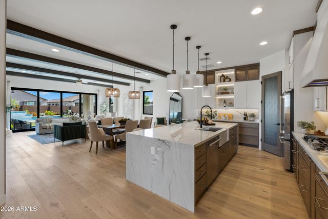 7394 W LISBON Lane, Peoria, AZ 85381