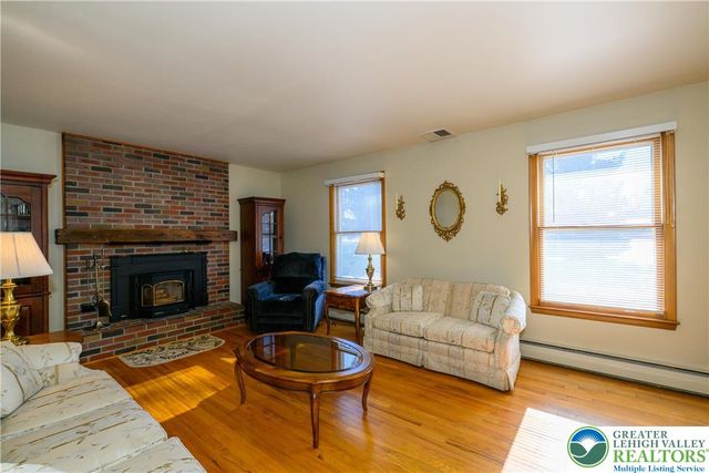 1735 Greenleaf Street, Bethlehem City, PA 18017