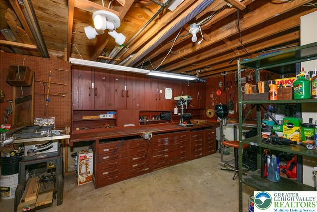 1735 Greenleaf Street, Bethlehem City, PA 18017