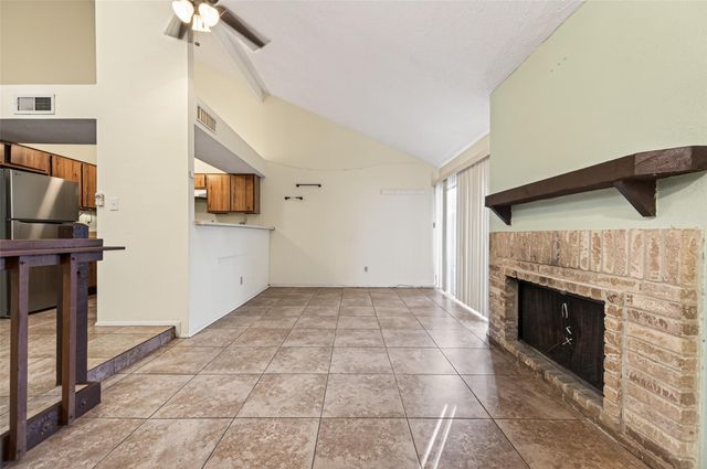 7082 Greenway Chase Street, Houston, TX 77072