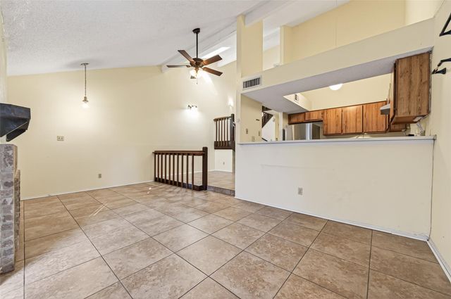 7082 Greenway Chase Street, Houston, TX 77072