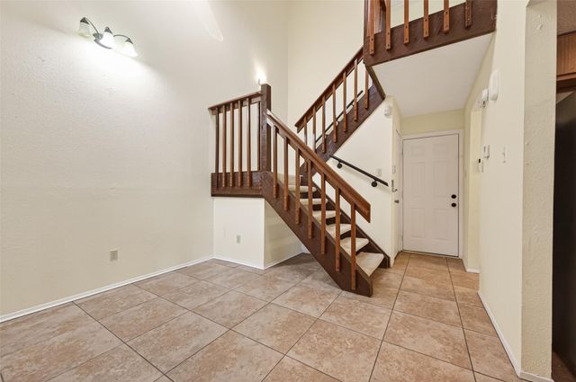 7082 Greenway Chase Street, Houston, TX 77072