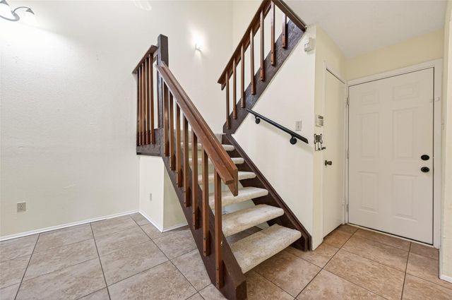 7082 Greenway Chase Street, Houston, TX 77072