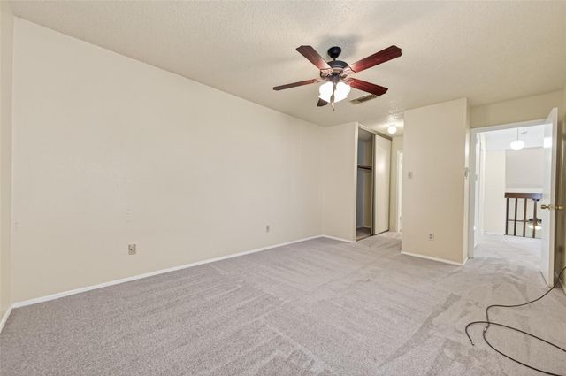 7082 Greenway Chase Street, Houston, TX 77072