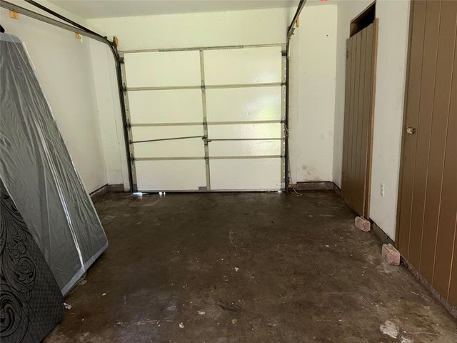 1110 Gary Avenue, Pasadena, TX 77502