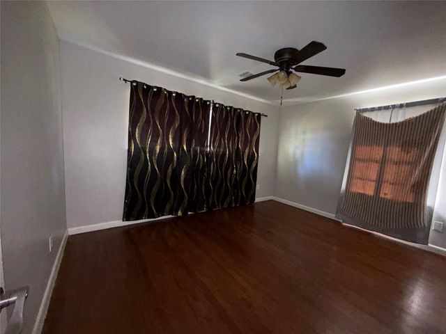 1110 Gary Avenue, Pasadena, TX 77502