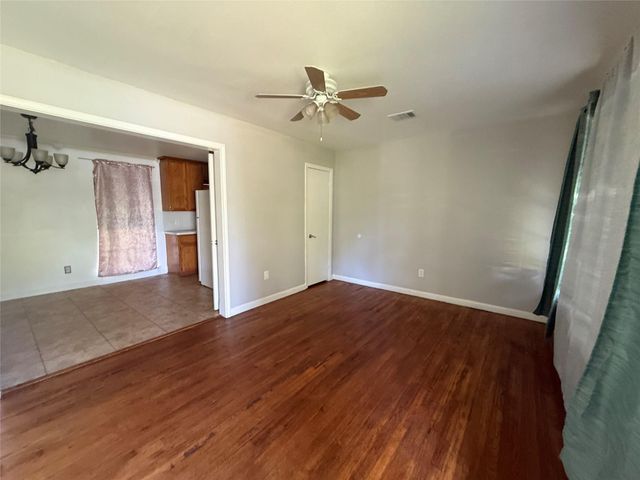 1110 Gary Avenue, Pasadena, TX 77502