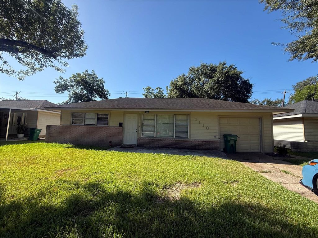 1110 Gary Avenue, Pasadena, TX 77502