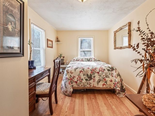 242 Pleasant Street, Leominster, MA 01453