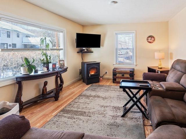 242 Pleasant Street, Leominster, MA 01453