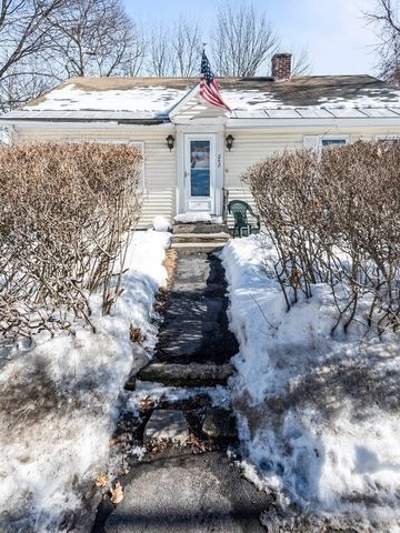 242 Pleasant Street, Leominster, MA 01453