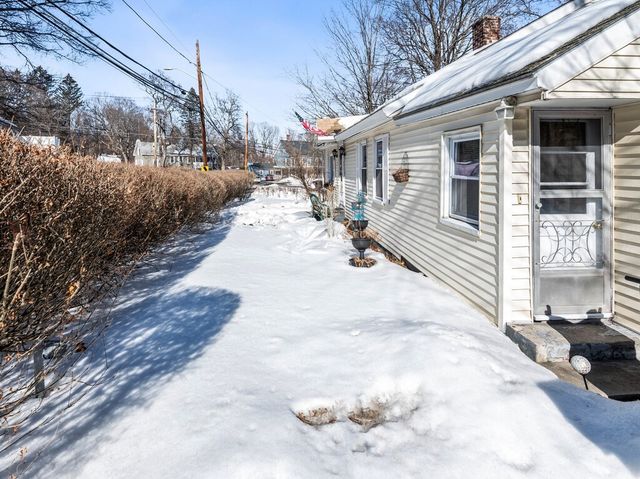 242 Pleasant Street, Leominster, MA 01453