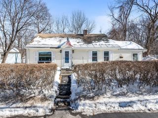 242 Pleasant Street, Leominster, MA 01453