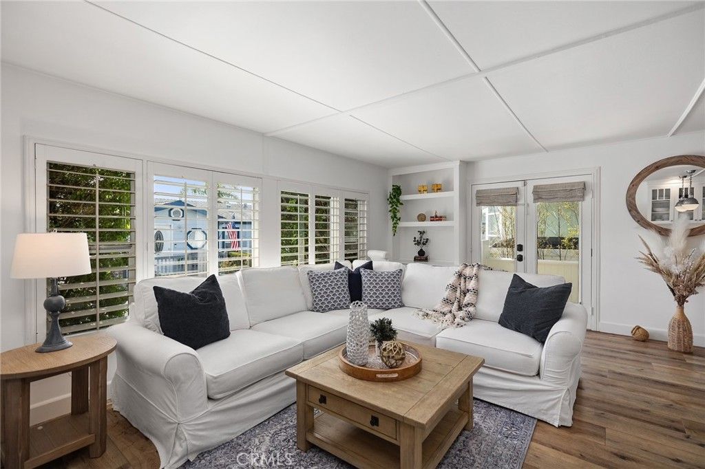 264 Mayflower, Newport Beach, CA 92660 — photo 4