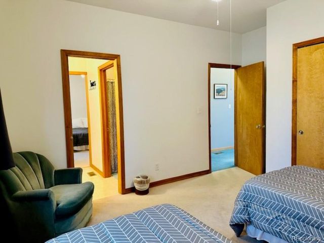 105 Indian Hill Rd, Mosca, CO 81146