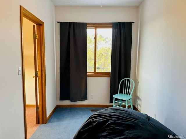 105 Indian Hill Rd, Mosca, CO 81146