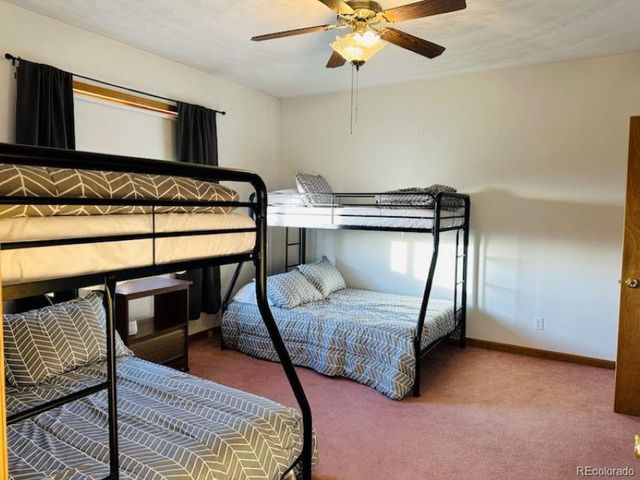 105 Indian Hill Rd, Mosca, CO 81146