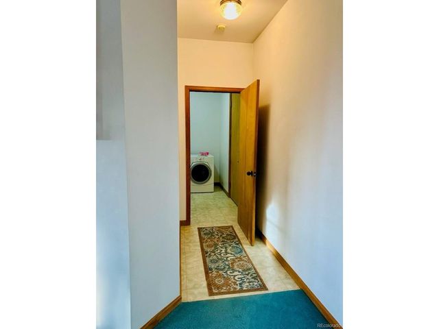 105 Indian Hill Rd, Mosca, CO 81146