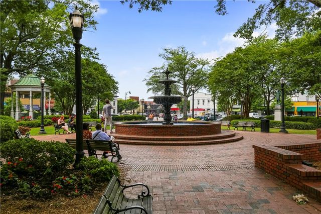 388 Talcott NW Circle, Marietta, GA 30064