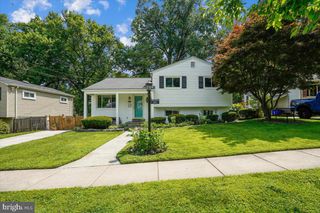 11111 LUND PL, Kensington, MD 20895