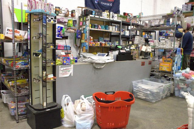 3637 31st Street, Astoria, NY 11106