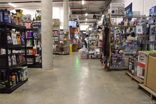 3637 31st Street, Astoria, NY 11106